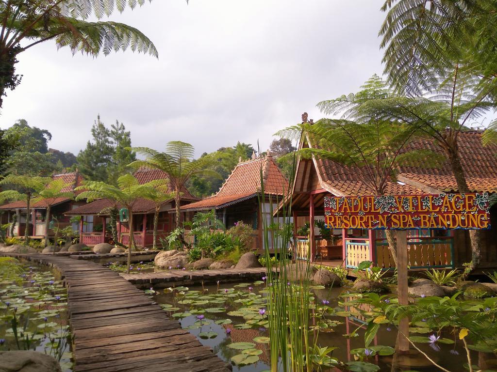 Jadul Village Resort Lembang Buitenkant foto