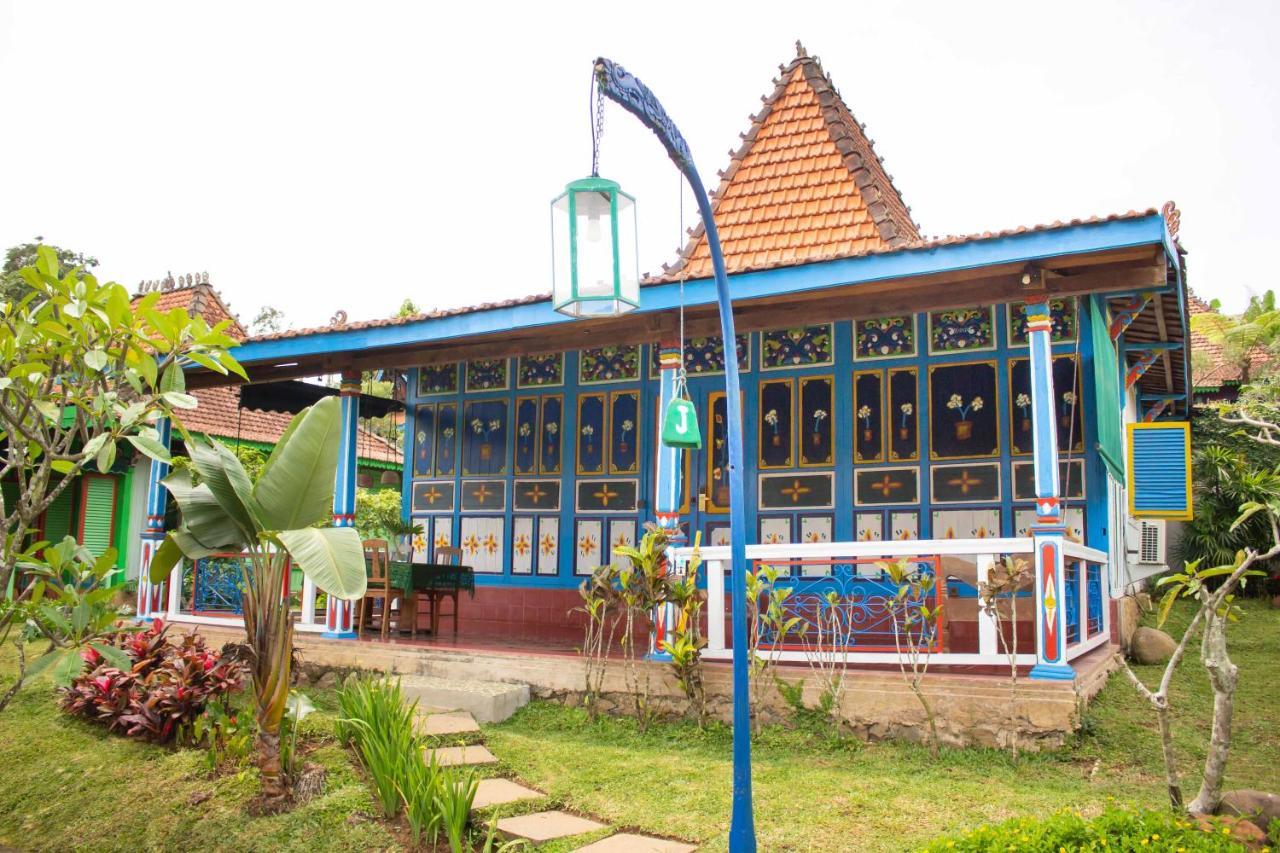 Jadul Village Resort Lembang Buitenkant foto